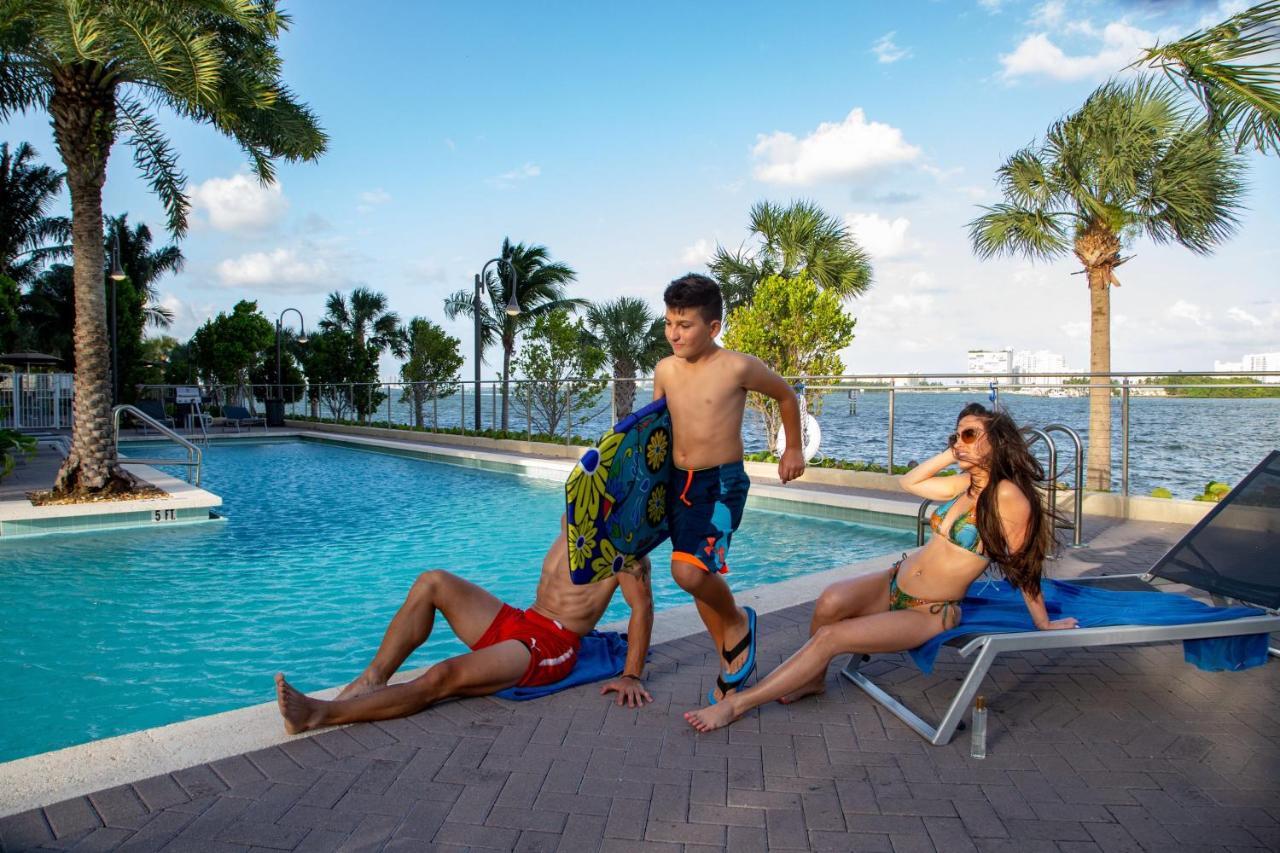 Mare Azur Miami Luxury Apartments By Grand Bay Bagian luar foto